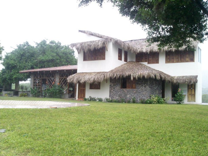 <span style="font-weight: bold;">REAL CAMPESTRE</span><br>